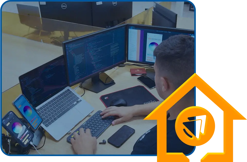 Aplicación Tholz Smart Home para desarrolladores, mostrando interfaz de control y gestión de automatización.